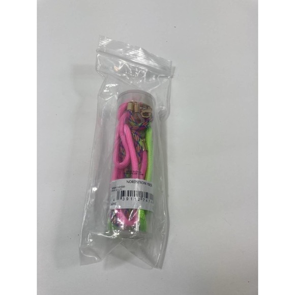 4/$25 NWT BP Mask and Sunglass Chain - Picture 2 of 3